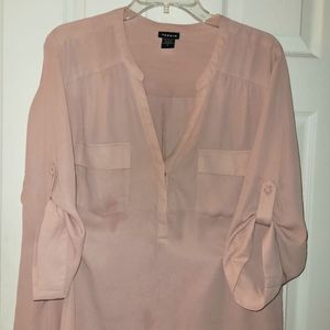 Torrid  blouse ,creamy pink,  size 2 (18-20)